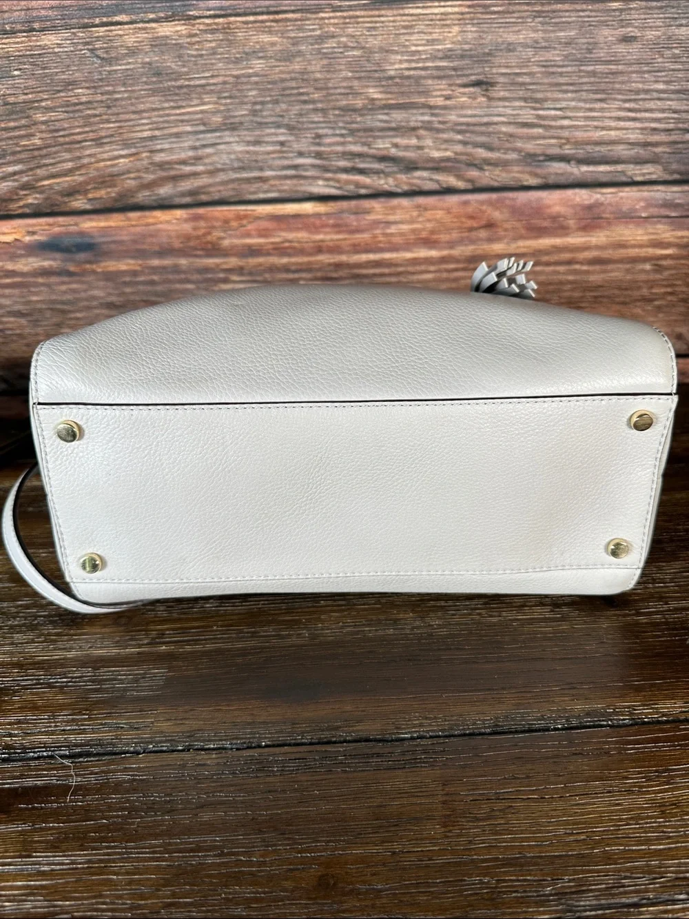 Kate Spade New York Atwood Place Bayley satchel in light grey!